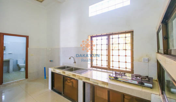 2 Bedrooms House for Rent in Krong Siem Reap-Sala Kamreuk